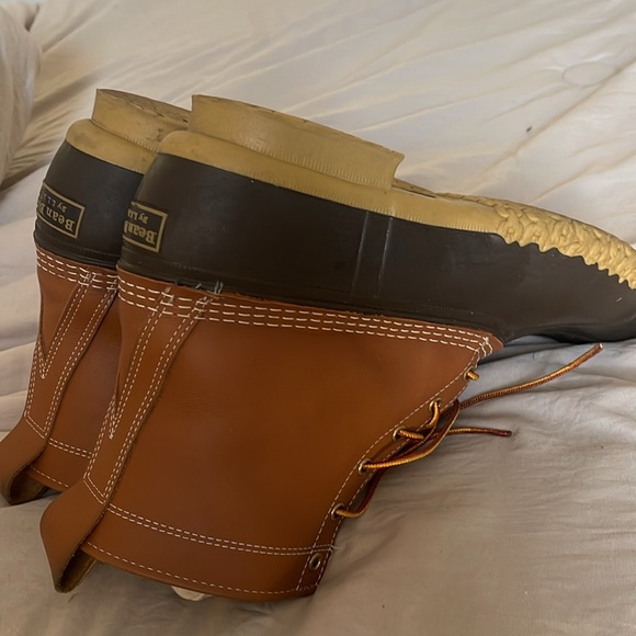 LL. Beans - Picture 5 of 5